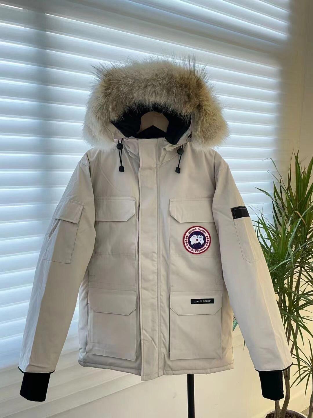 【カナダグース】寒い冬に最適☆女性と男性☆人気 Expedition Parka☆ダウンジャケット 全7色