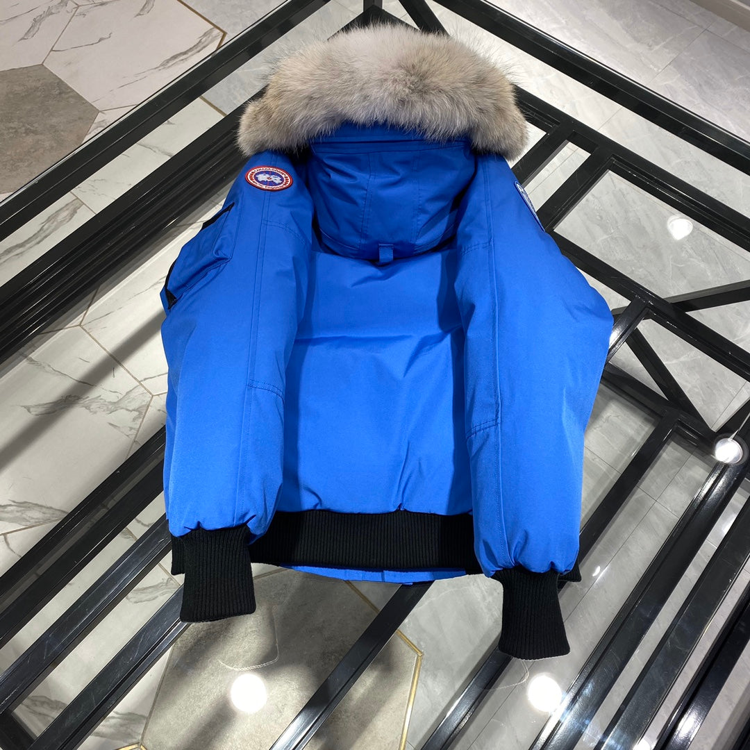 【カナダグース】女性と男性★ショート丈可愛い★Chilliwack Bomberチリワック6色