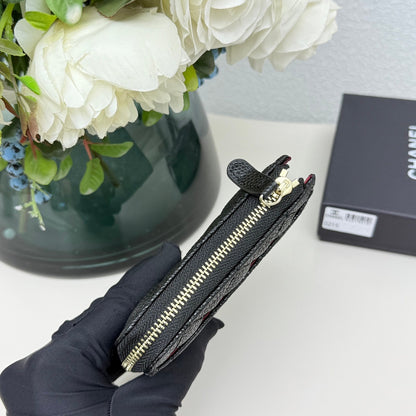 【シャネル】使いやすさ抜群！クラシック ジップ コインパース