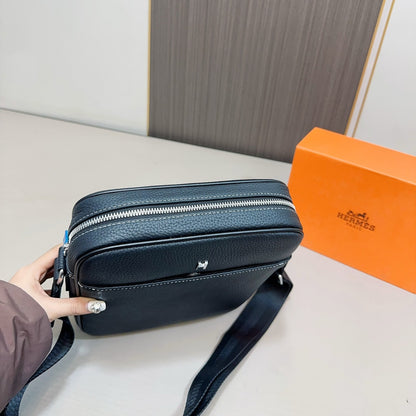 【エルメス】ユニセックス ブラックメッセンジャーバッグ（送料無料）