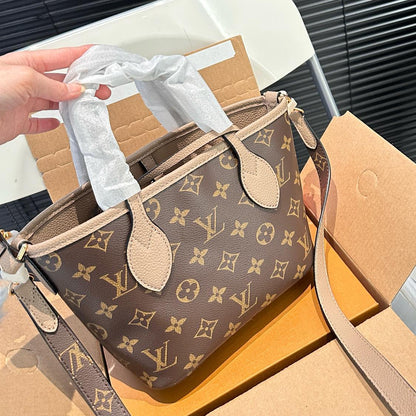 【ルイヴィトン】☆Neverfull BB｜取り外し可能なショルダー＆クロスボディで使い勝手抜群♪今すぐオンラインでチェック！