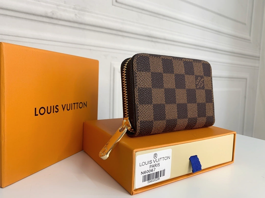 【ルイヴィトン】定番の大人気♪ジッピー コインパース エピレザー